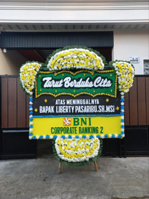 Papan Bunga Duka di Sermaf